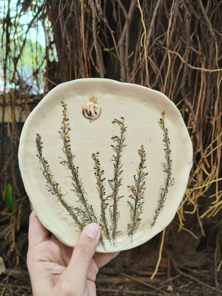Gold Botanical Plate